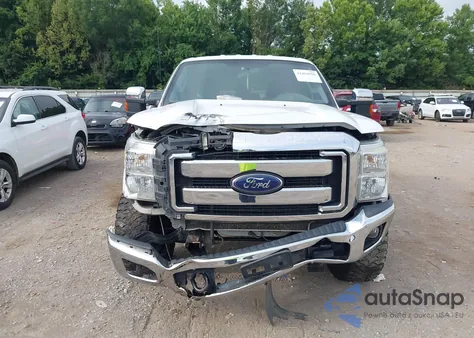 2014 Ford F250 Super Duty z USA, uszkodzony, nr VIN 1FT7W2BT8EEB80029